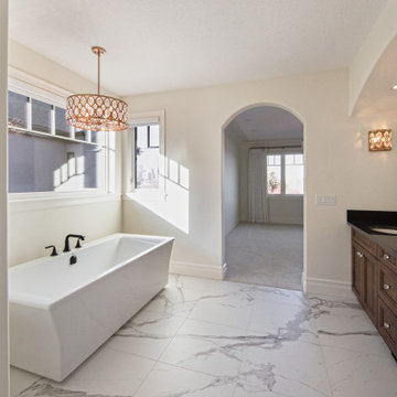 Edmonton Strathearn - Interior Renovation