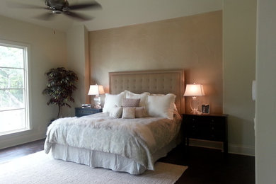 Bedroom photo in Austin
