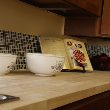 Findley & Myers Montauk Cherry Kitchen Cabinets
