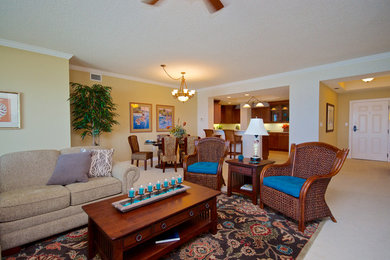 Elegant family room photo in Jacksonville
