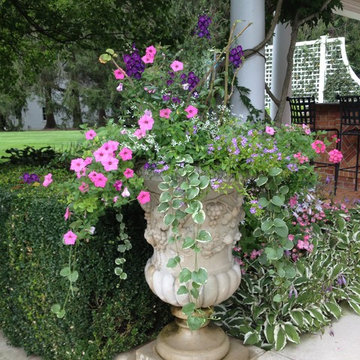 Formal Patio Urn