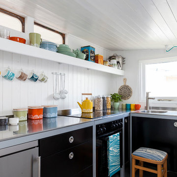 Victorian Railway Carriage