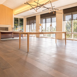 WIde Plank RIft White Oak - Products