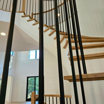 Project #110 | Beautiful Curved Staircase with Circular Balcony