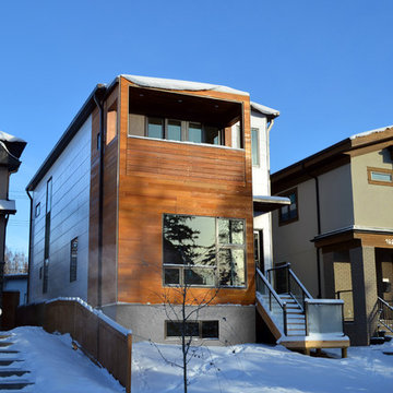 B-Line Medium 010 | front facade