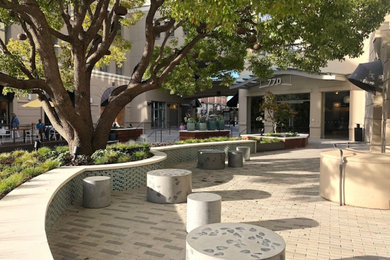 The Village at Corte Madera, Outdoor Seating and Tables