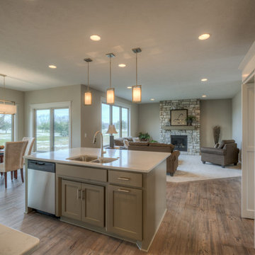 Wyndham 2-story w/ loft