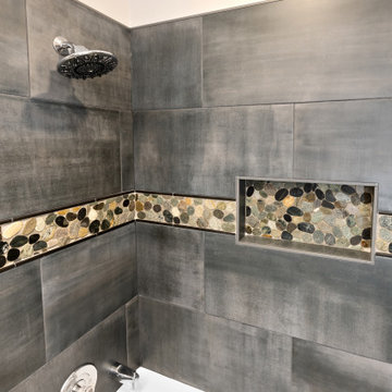 Sleek Owner's Bath