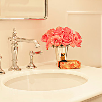Vintage-inspired bathroom