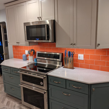 Bright, Modern Kitchen