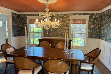 Example of a classic dining room design in Bridgeport