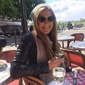 Lauren Dinger's photo