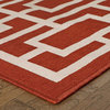 Meridian 9754R, Red/Ivory, 7'10"x7'10"