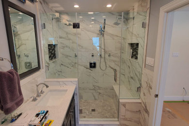 Transitional home design photo in New York
