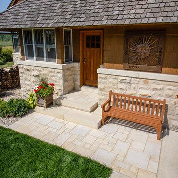 Contemporary Side Porch - Brookfield