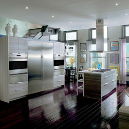 Sub-Zero 30" All Freezer Column Stainless Steel | IC-30FI - Freezers