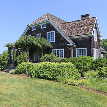 Southold Shingle Style Gambrel