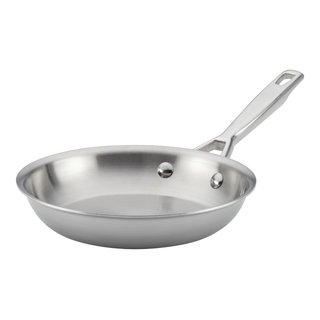 https://st.hzcdn.com/fimgs/12f1a7ae08a37962_9137-w320-h320-b1-p10--transitional-frying-pans-and-skillets.jpg