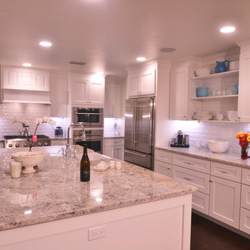 Clean all white kitchen
