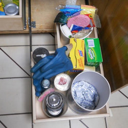 Pull out shelves with notched corner - Kitchen Drawer Organizers
