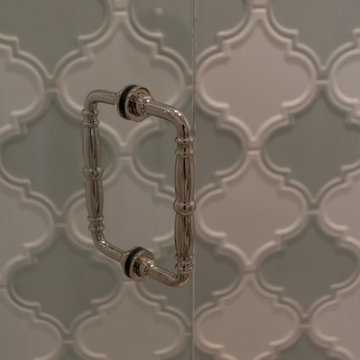 Maverick Circle | 2nd Floor Guest Bath