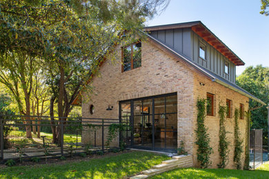Home office - home office idea in Austin