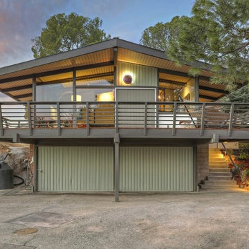Moynihan/Perkins Residence