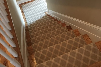 Example of a transitional staircase design in New York