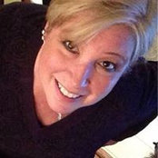 Janet Lennon's photo