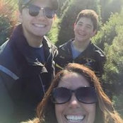 Laura DeLeon Benak's photo