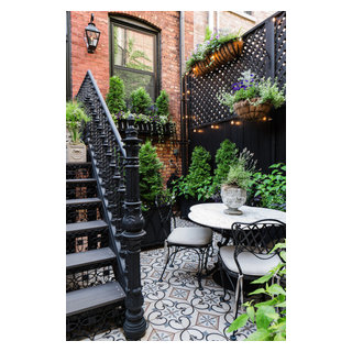 Lincoln Park Historic Row House - Traditional - Patio - Chicago - by