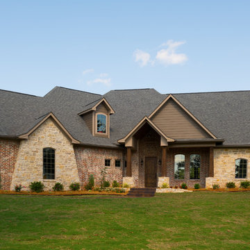 Plaza Heights Handcraft