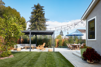 Inspiration for a transitional patio remodel in San Francisco