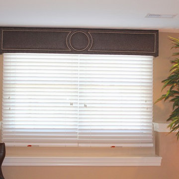 Studded Cornices Complete a Family Room in Moline