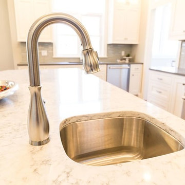 Kitchen Islands
