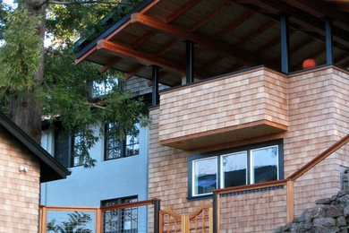 Inspiration for a contemporary porch remodel in San Francisco