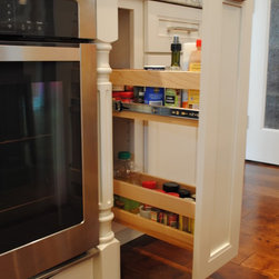 Beautifully Functional Kitchen - Kitchen Drawer Organizers