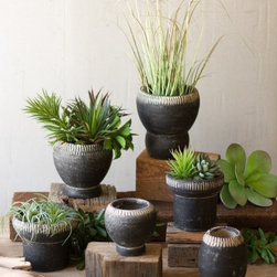 White or Black Round Clay Planters with Base, Set of 6 - Products
