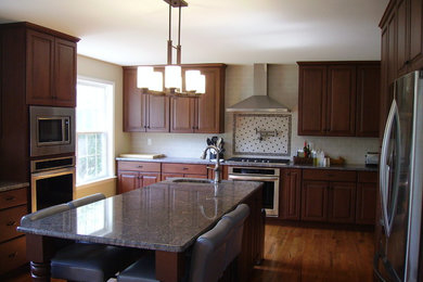 Elegant kitchen photo in Philadelphia