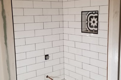 Example of a trendy bathroom design in Nashville