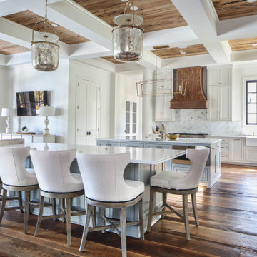 Central, LA Residence