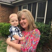 Lisa Knight's photo