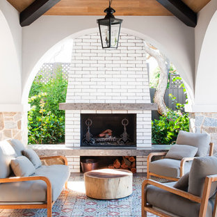 This is an example of a transitional patio in Melbourne.