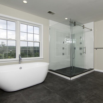 Enormous Master retreat in Oakland