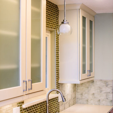 Casual & Bright Lakewood Kitchen