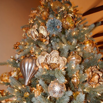 MY 2014 CHRISTMAS TREE, REINDEER & TABLE SETTINGS