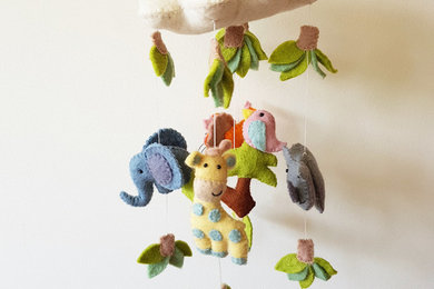 Handmade Felt Animal Safari Cot Hanging/ Nursery Decor/ Kids Bedroom Decor