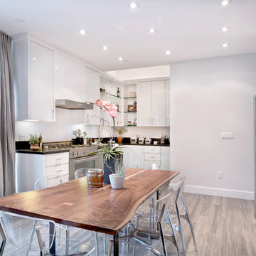 Dining & Kitchen
