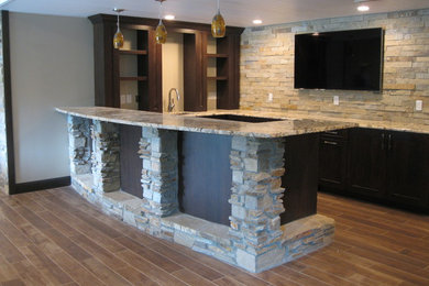 Minimalist home bar photo in Other