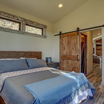 Terrebonne Guest House Overlooking the Deschutes River